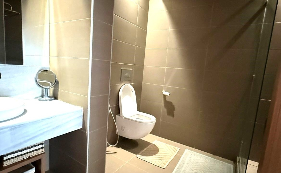 1170